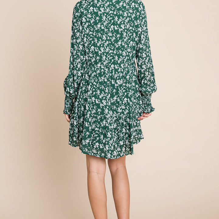 V neck Floral Printed Long Sleeve Pleated Dress